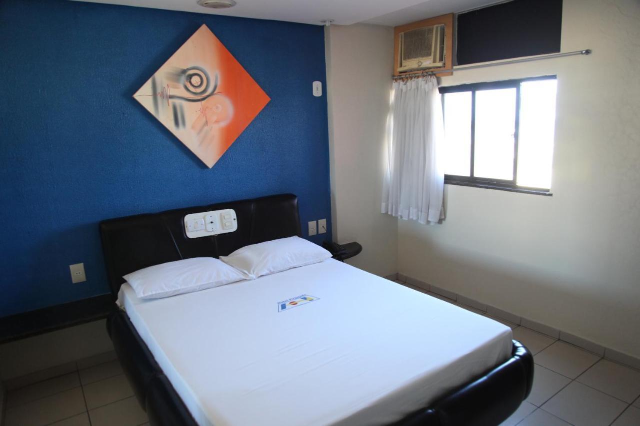 Hotel Piramide Pituba - Rua Pernambuco Salvador Exterior photo